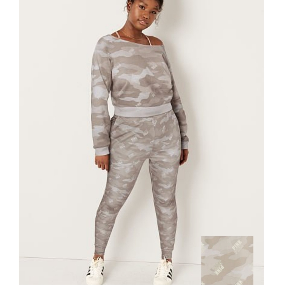 Victorias Secret PINK camo jogger leggings